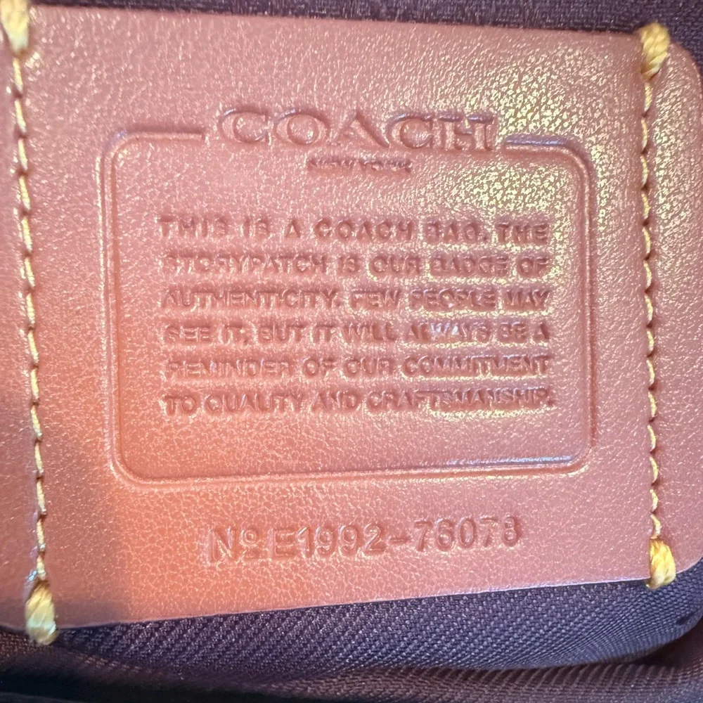 Coach Dalton 31, NWOT, with COA, Black Pebbled Leather and Brown Logo Canvas - Picture 4 of 8